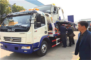 西塞山汽车道路救援拖车价格